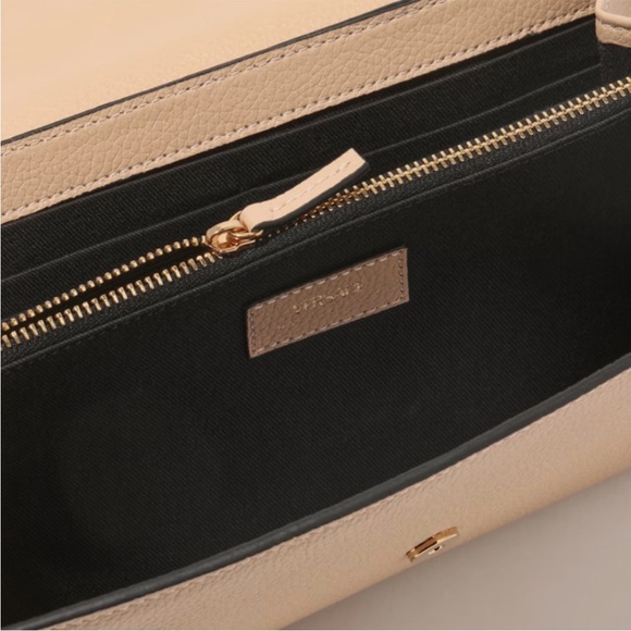 Authentic Versace V Logo Beige Pebbled Leather Chain Shoulder Bag Clutch Purse - Picture 9 of 11